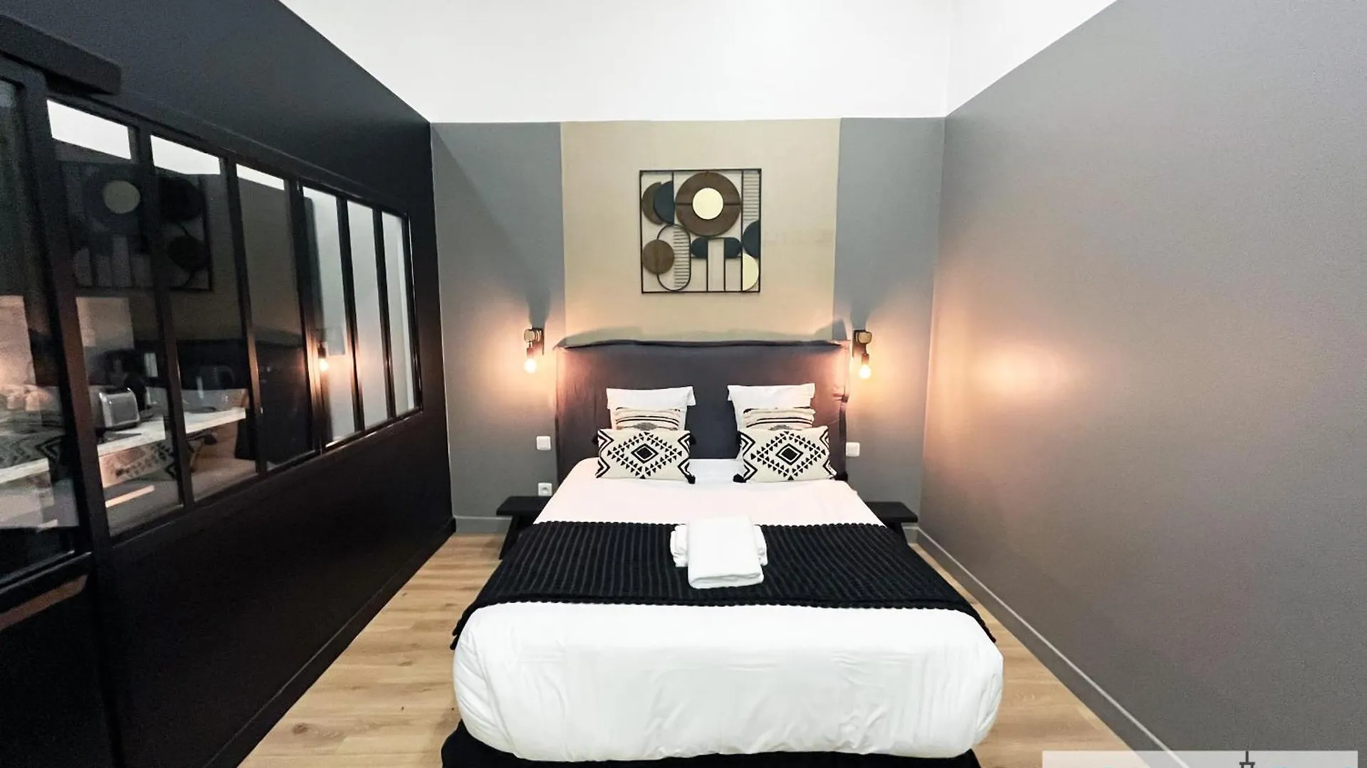 Appartement 05 - Parisian Design Loft